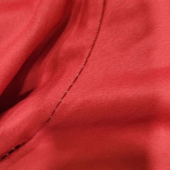 (4 For $20) Festive Holiday Top in Red White sz XL - Picture 6 of 7